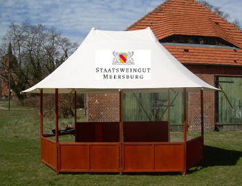 Pavillon
          mit Branding