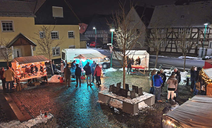 Weihnachtsmarkt mit klipklap Marktständen klipklap Marktstand Weihnachtsmarkt