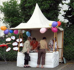 Marktstand aus Holz Z2